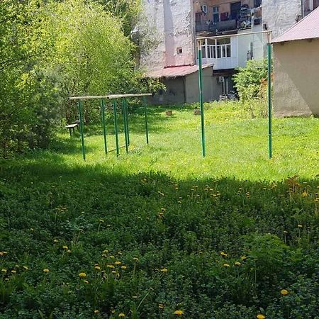 Appartement Stepana Bandery Str. 19 à Lviv Extérieur photo
