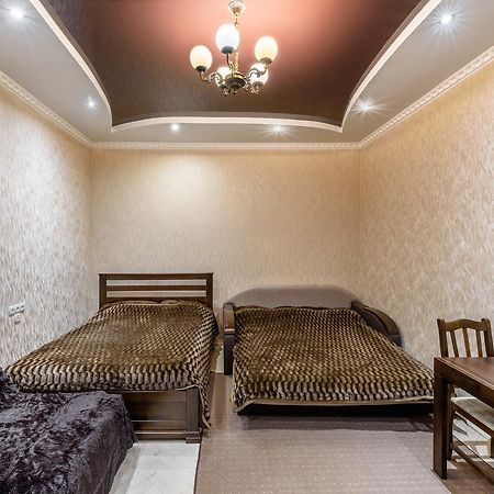 Appartement Stepana Bandery Str. 19 à Lviv Extérieur photo