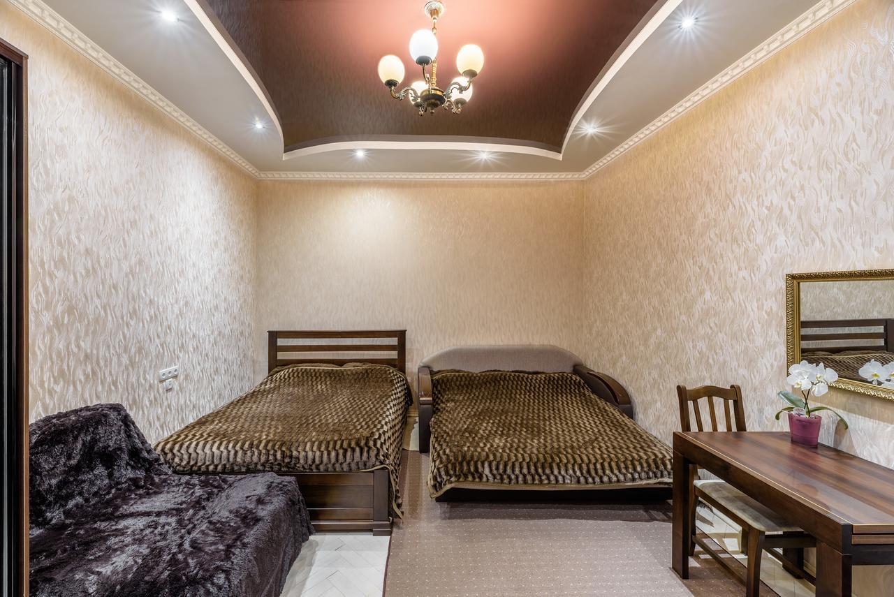 Appartement Stepana Bandery Str. 19 à Lviv Extérieur photo
